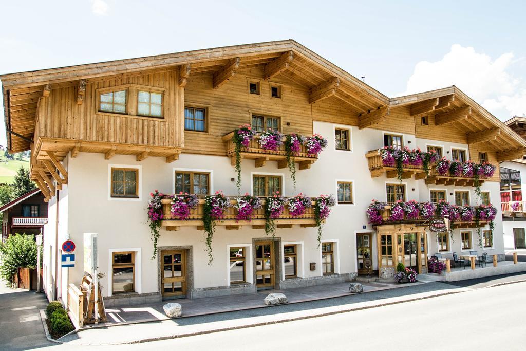 People'S Hotel Kaprun Exterior photo